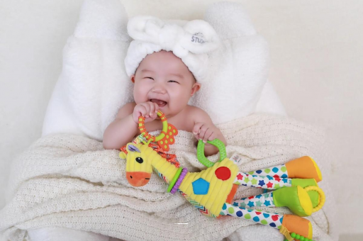 威海宝宝肚子胀气怎么办