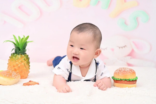 威海宝宝鼻子喷奶急救处理